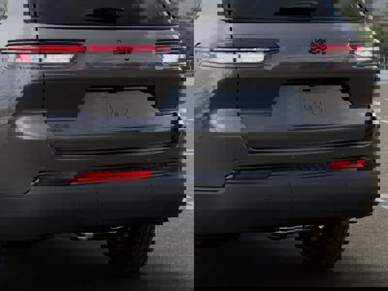 New 2025 Jeep Grand Cherokee L Limited image 13