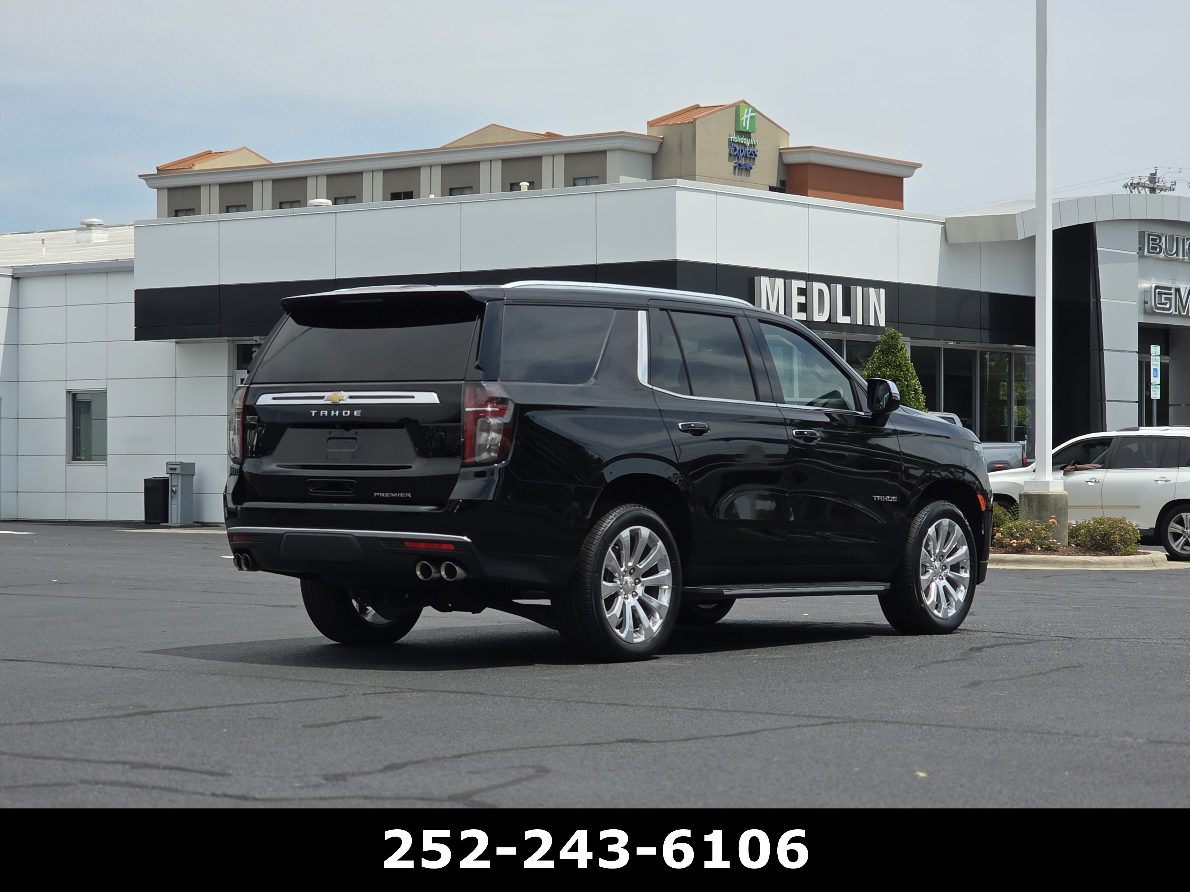 Used 2023 Chevrolet Tahoe Premier AWD/4WD image 7