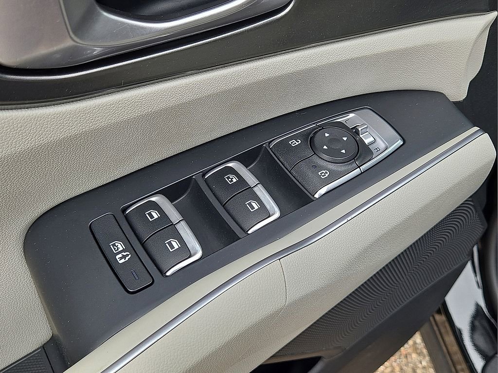 Used 2022 Kia Sorento S image 21