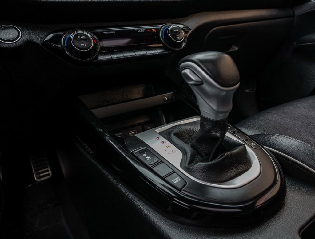 Used 2024 Kia Forte GT-Line w/ GT-Line Premium Package image 32