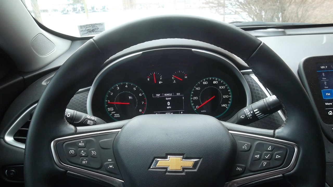 Used 2025 Chevrolet Malibu RS image 11