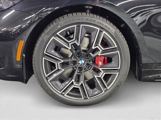 Used 2026 BMW 530i xDrive w/ M Sport Package image 9