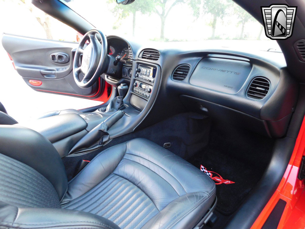 Used 2004 Chevrolet Corvette Convertible w/ Preferred Equipment Group image 11