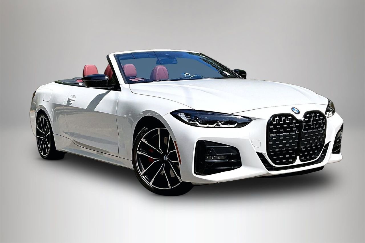 Used 2024 BMW 430i Convertible w/ M Sport Package image 2
