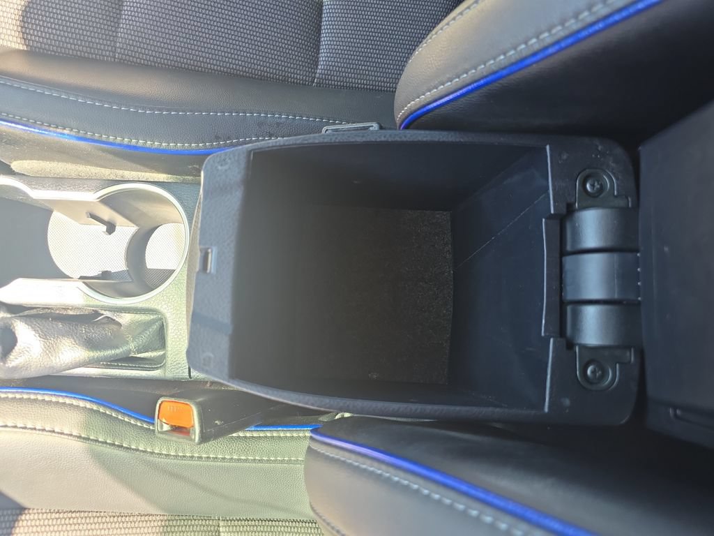 Used 2018 Toyota Corolla SE FWD image 23