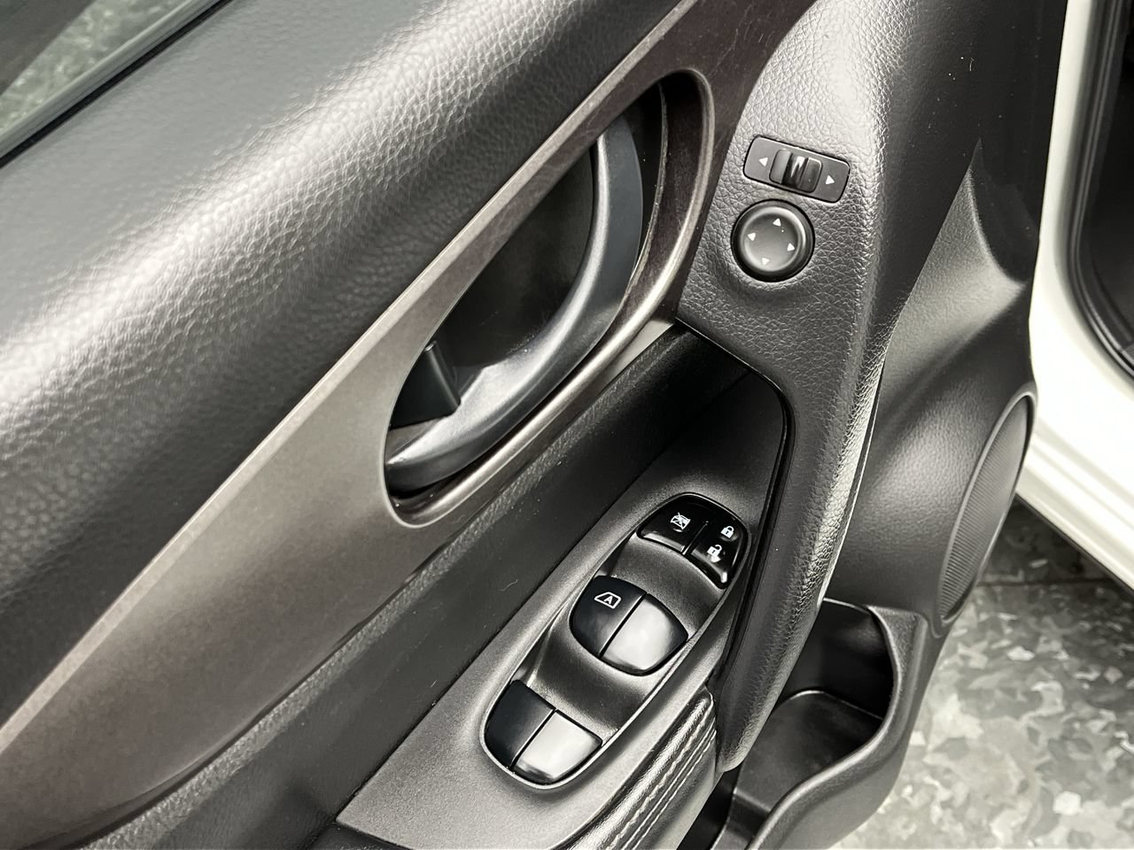 Used 2020 Nissan Rogue Sport S AWD/4WD image 7