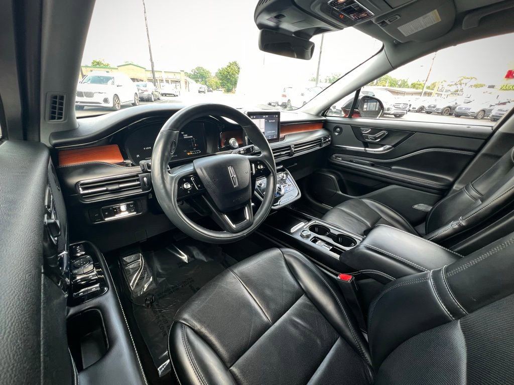 Used 2021 Lincoln Corsair Reserve w/ Elements Package image 31