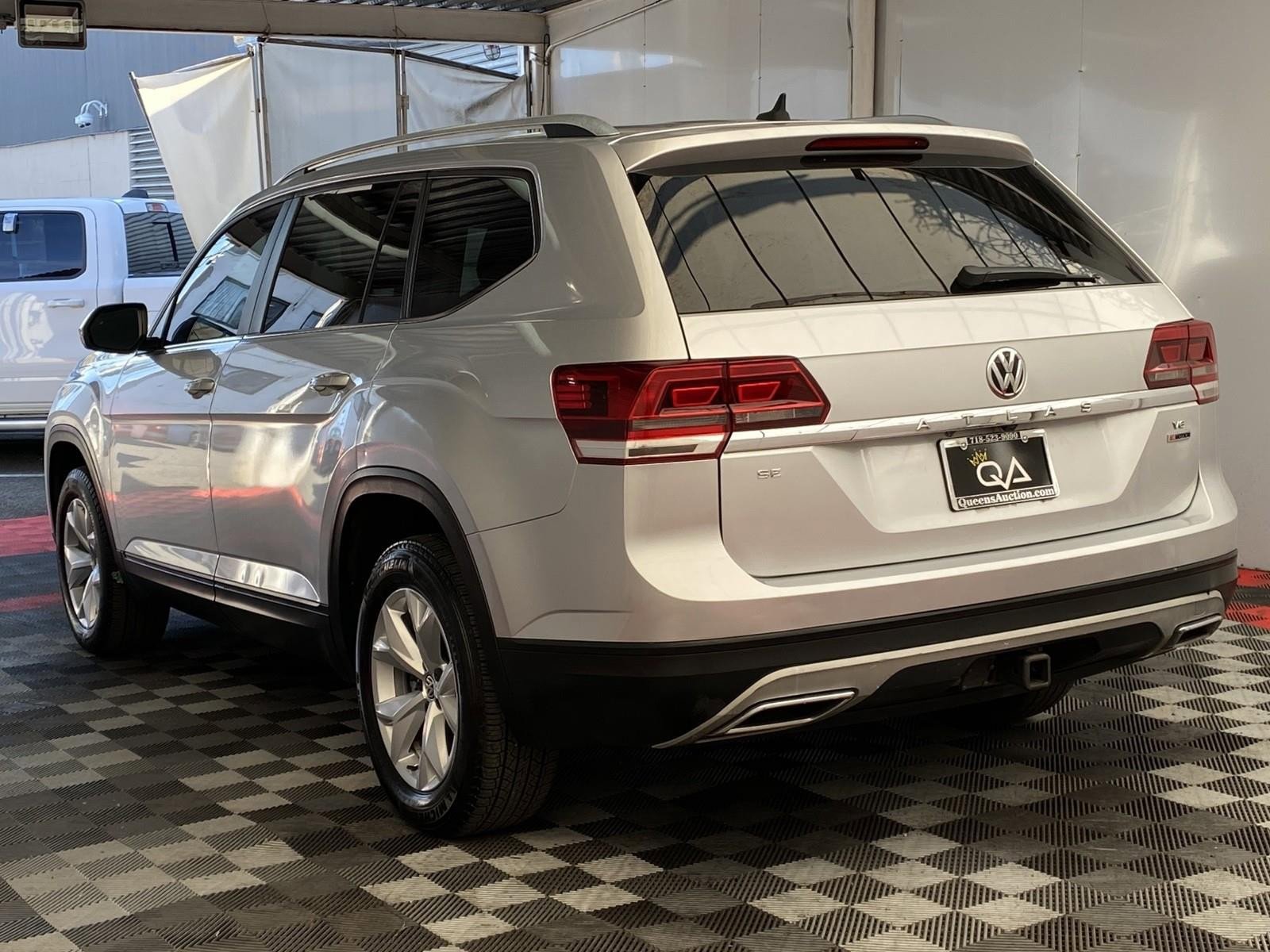 Used 2018 Volkswagen Atlas SE image 4