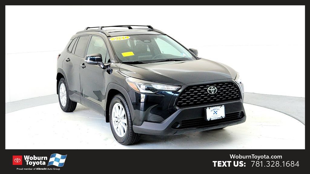 Certified 2024 Toyota Corolla Cross LE w/ Moonroof Package