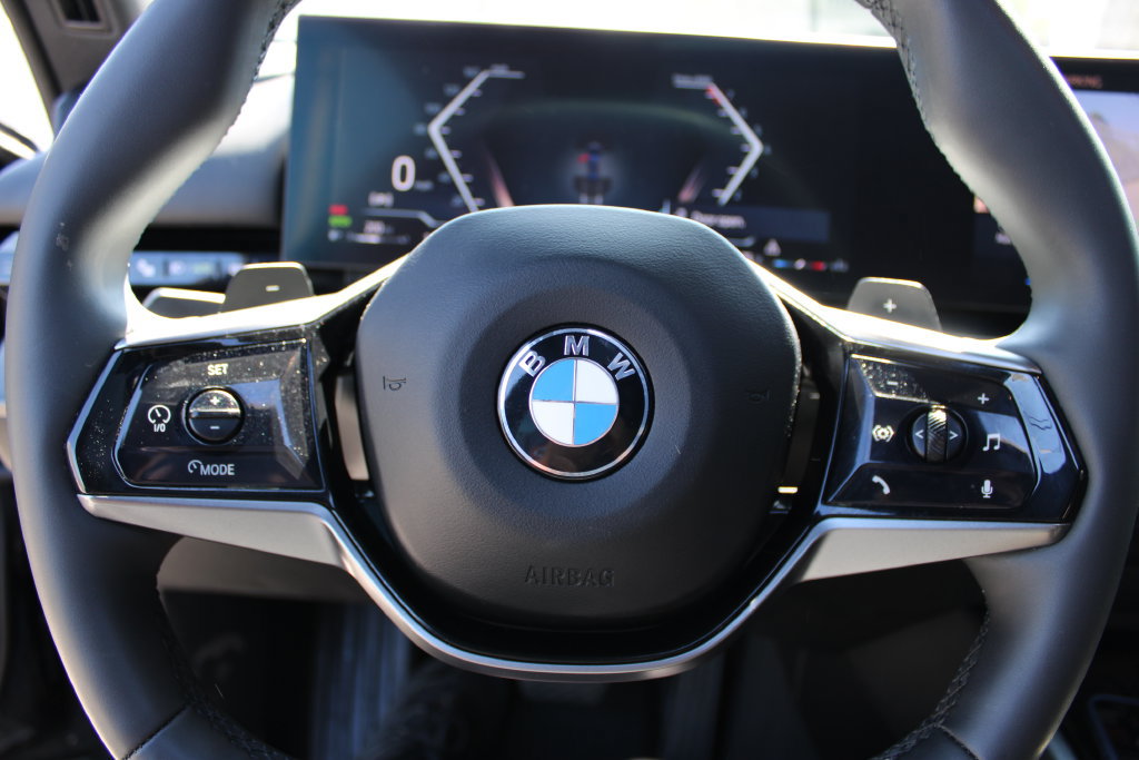 Used 2024 BMW 530i xDrive w/ Convenience Package AWD/4WD image 13