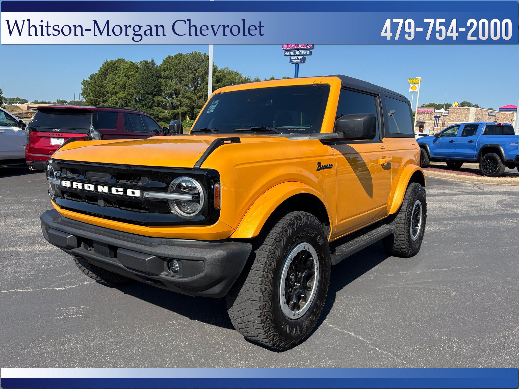 Used 2022 Ford Bronco Outer Banks AWD/4WD image 2
