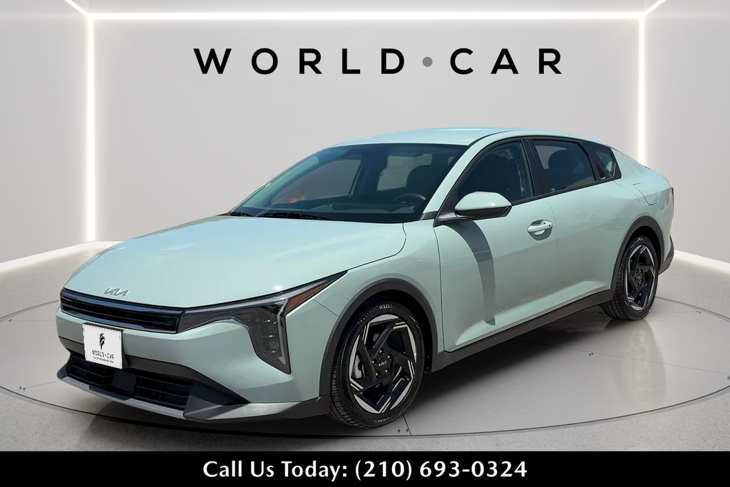 Used 2025 Kia K4 EX FWD image 7