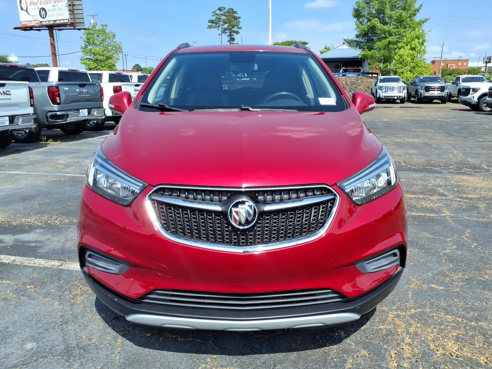 Used 2019 Buick Encore Preferred FWD image 2