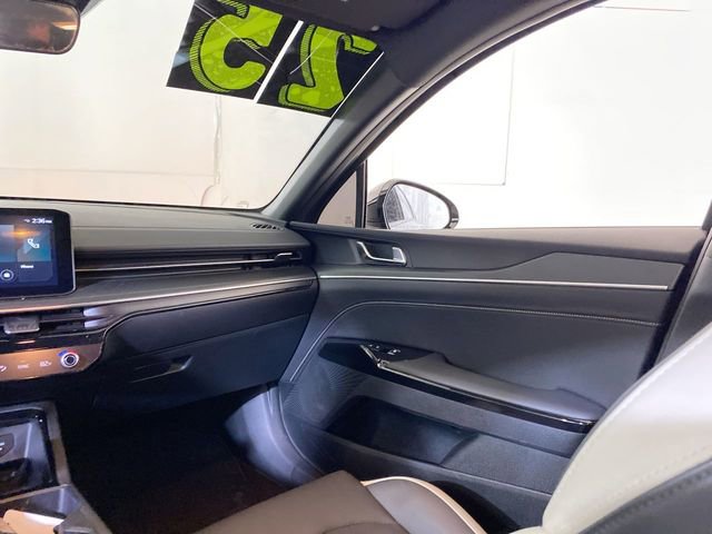 Used 2025 Kia K5 GT-Line image 11