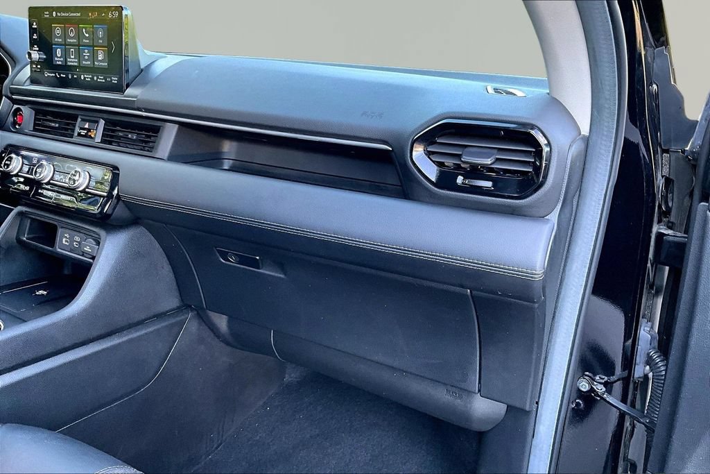 Certified 2025 Honda Pilot Touring image 19