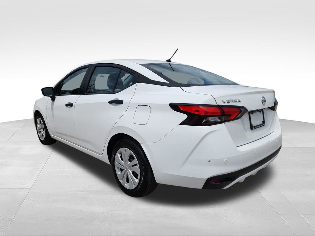 Used 2022 Nissan Versa S FWD image 7