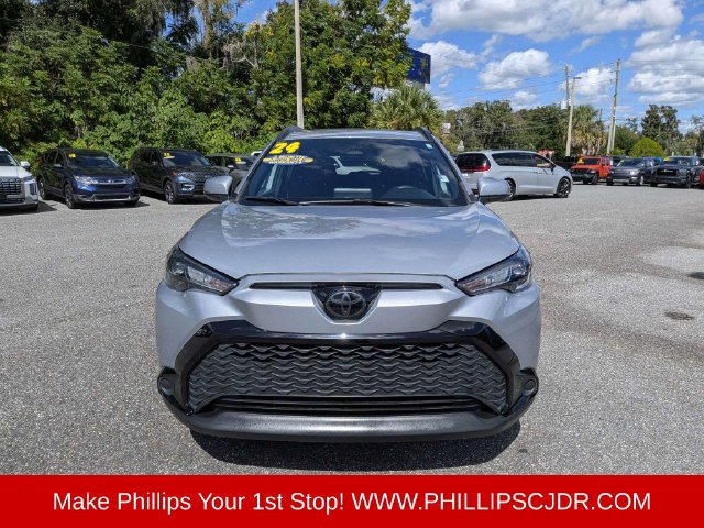 Used 2024 Toyota Corolla Cross AWD Hybrid image 8
