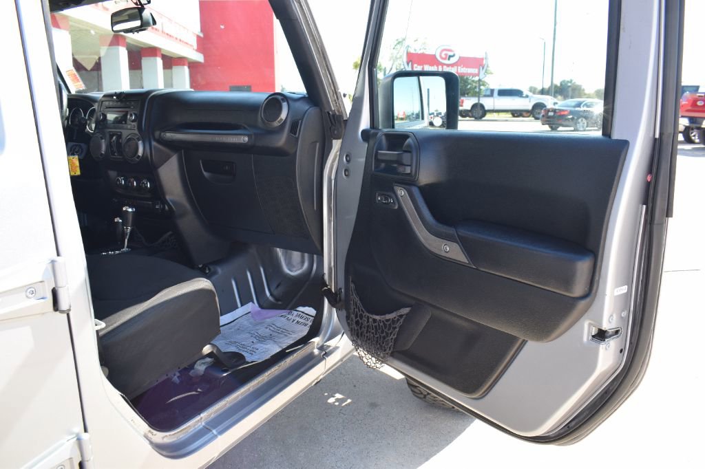 Used 2016 Jeep Wrangler Unlimited Sport w/ Quick Order Package 24S image 17