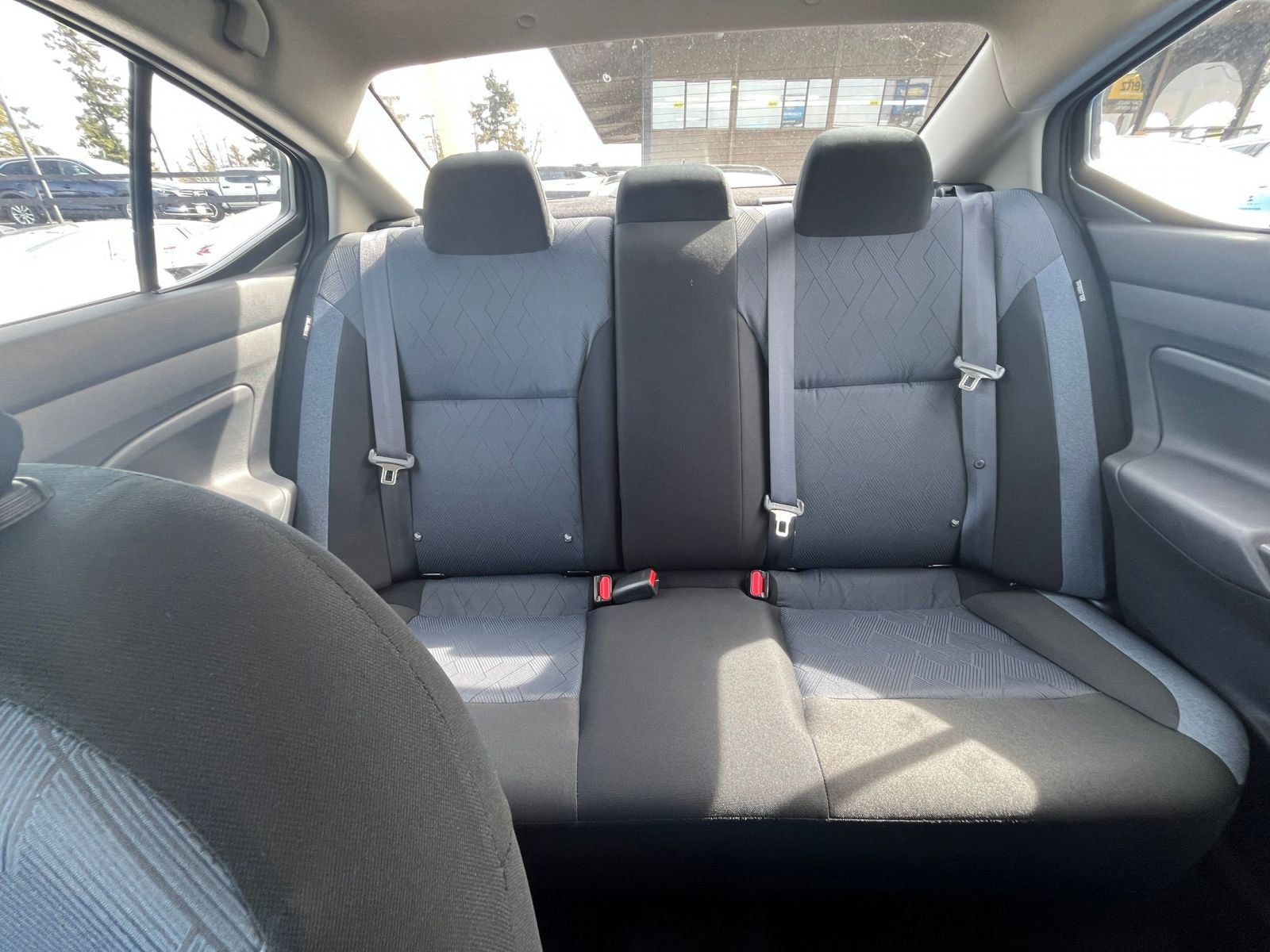 Used 2025 Nissan Versa SV image 38