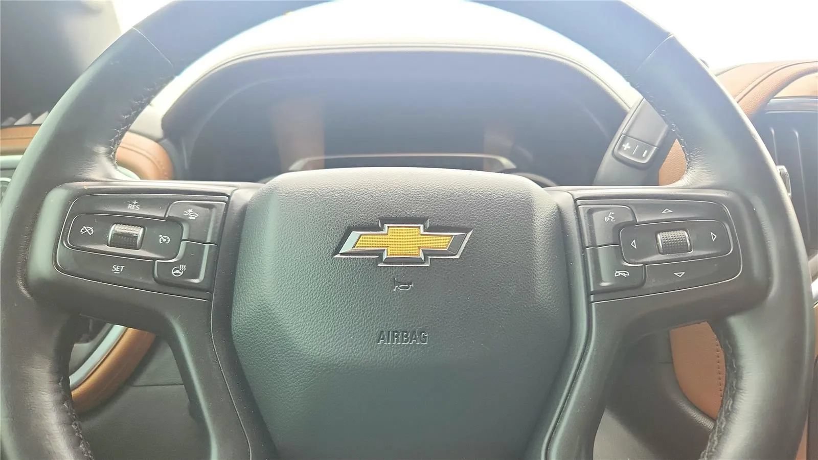 Used 2021 Chevrolet Silverado 3500 High Country AWD/4WD image 12