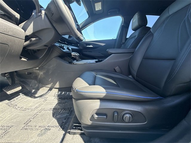 Certified 2025 Buick Envista Sport Touring w/ Convenience I Package image 12