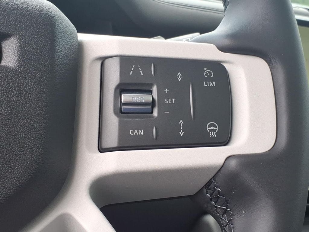 New 2026 Land Rover Defender 110 S AWD/4WD image 18