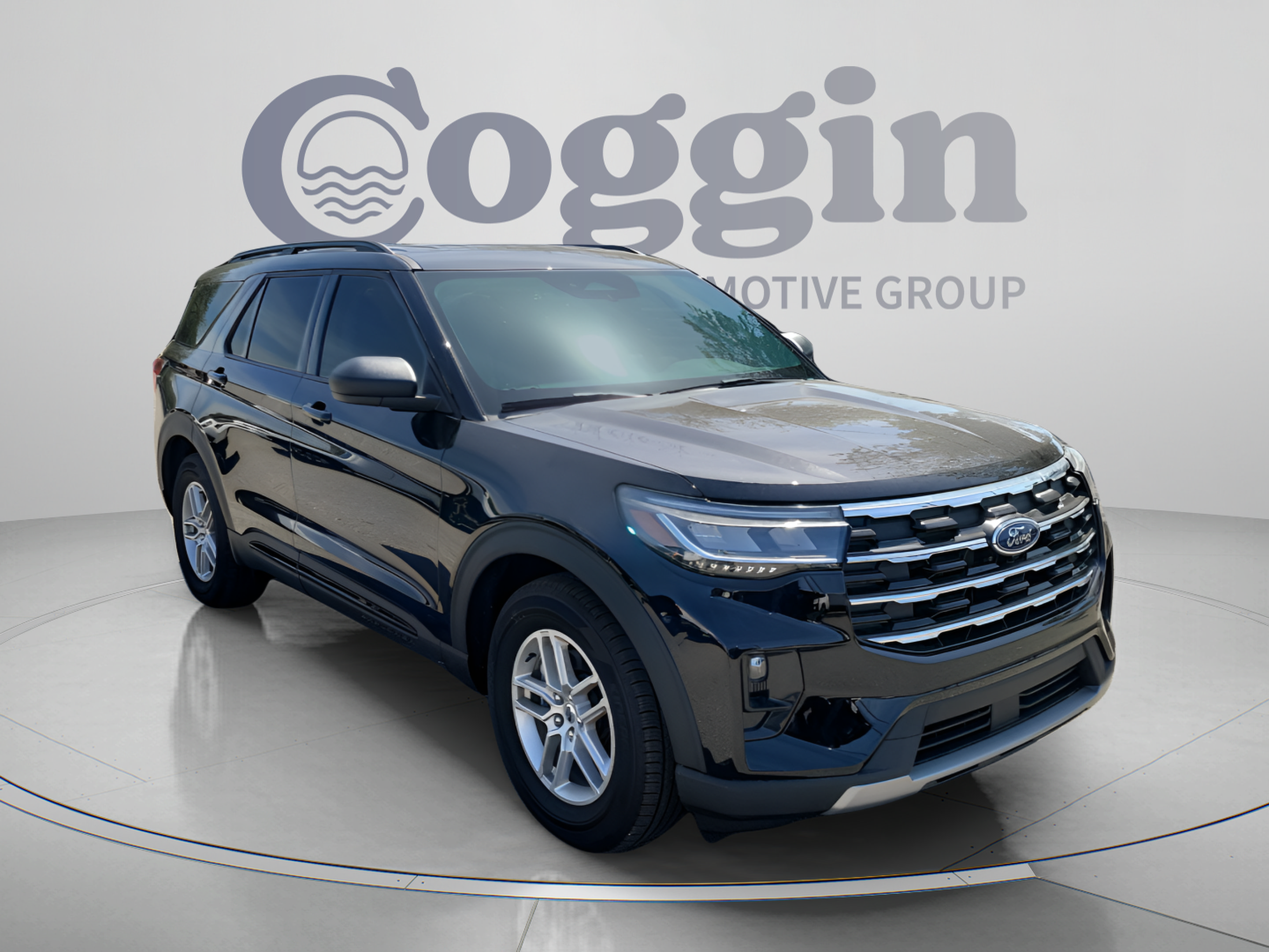 New 2026 Ford Explorer Active w/ Active Comfort Package RWD image 4