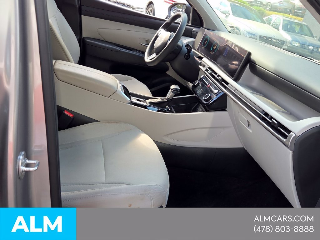 Used 2025 Hyundai Tucson SEL FWD image 17