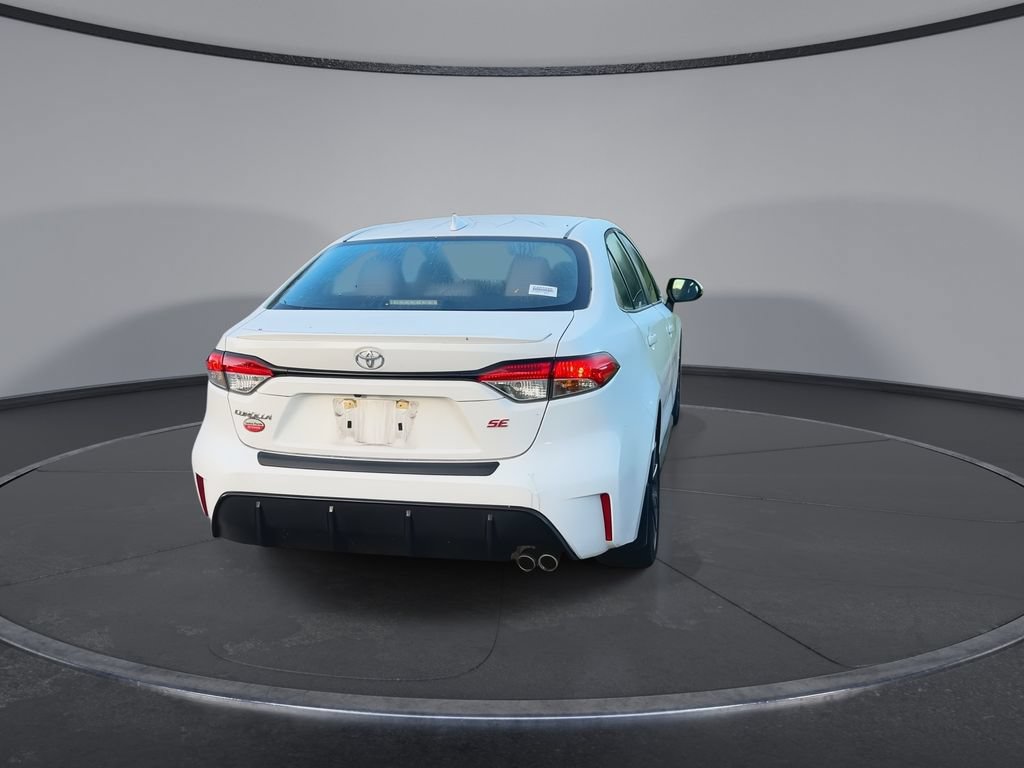 Used 2024 Toyota Corolla SE FWD image 7