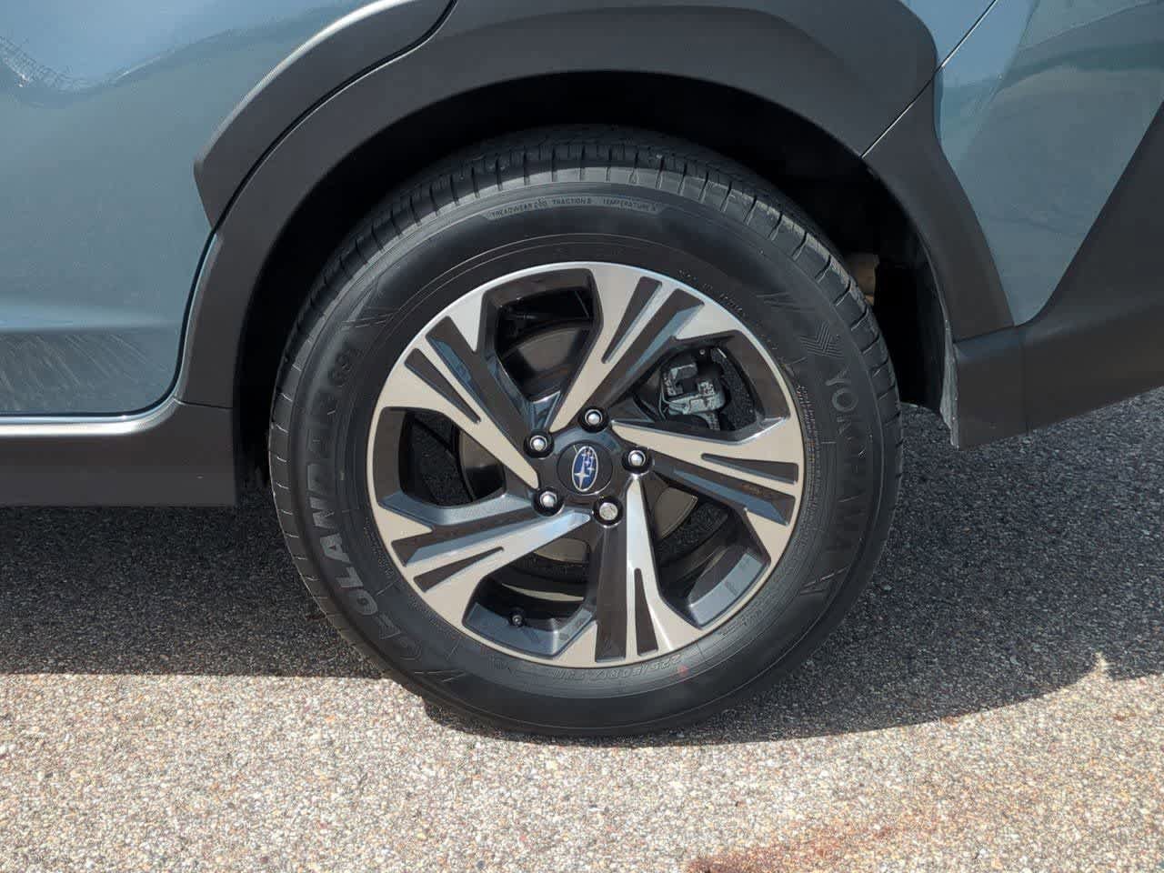Used 2024 Subaru Crosstrek 2.0i Premium AWD/4WD image 13