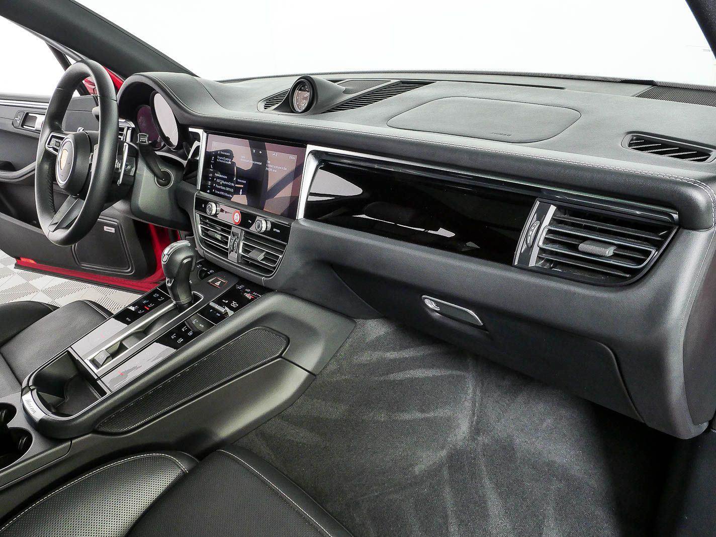 Used 2022 Porsche Macan S AWD/4WD image 22