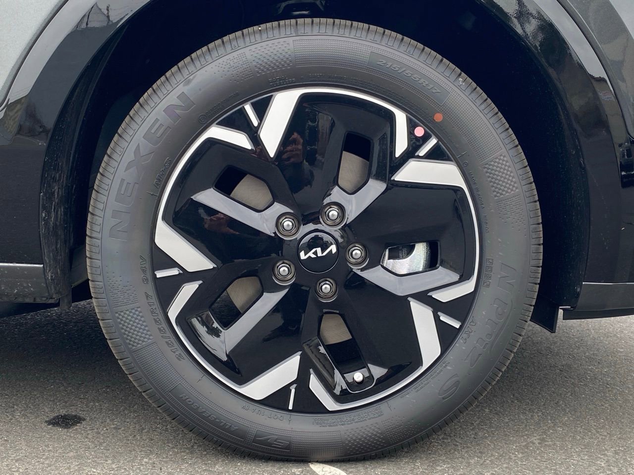 New 2026 Kia Niro Wind image 10