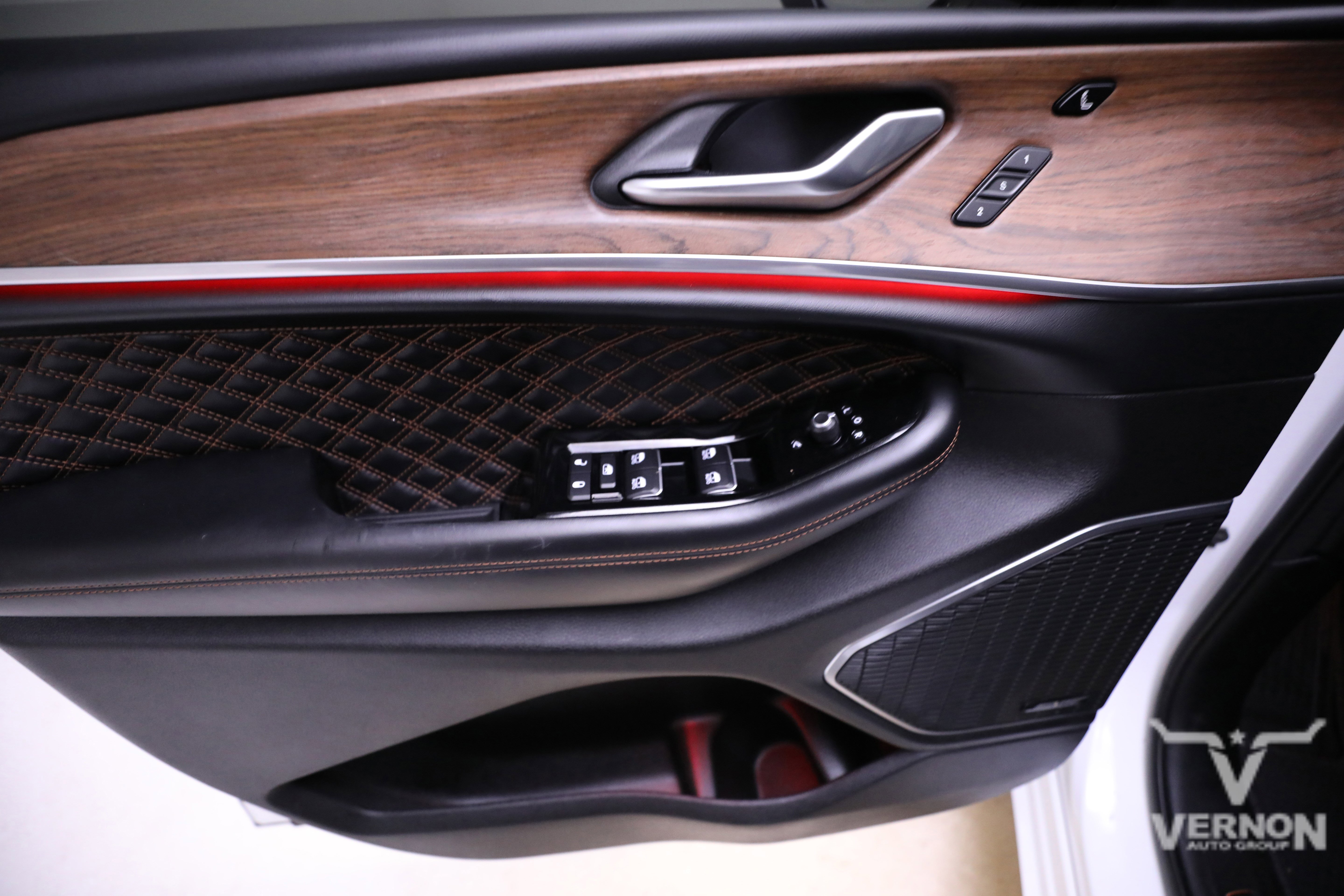 Used 2022 Jeep Grand Cherokee L Summit w/ Luxury Tech Group V image 20