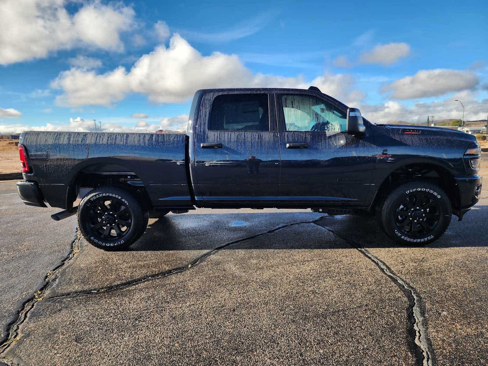 New 2026 RAM 2500 Big Horn AWD/4WD image 4