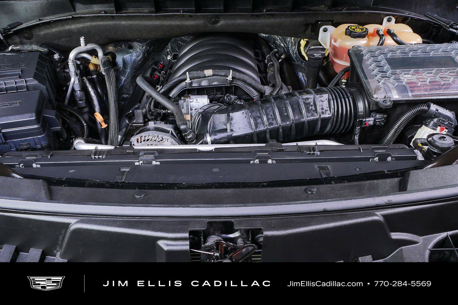 Used 2021 Cadillac Escalade Sport w/ Driver Assist Tech Package AWD/4WD image 36