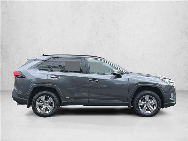 Used 2024 Toyota RAV4 XLE AWD/4WD video 4