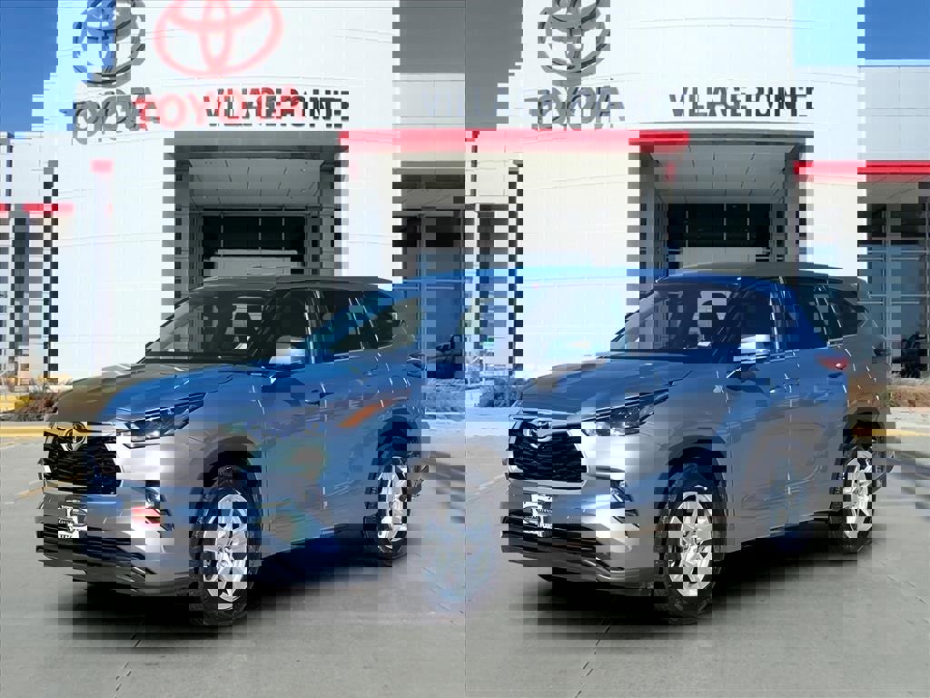 Certified 2023 Toyota Highlander LE