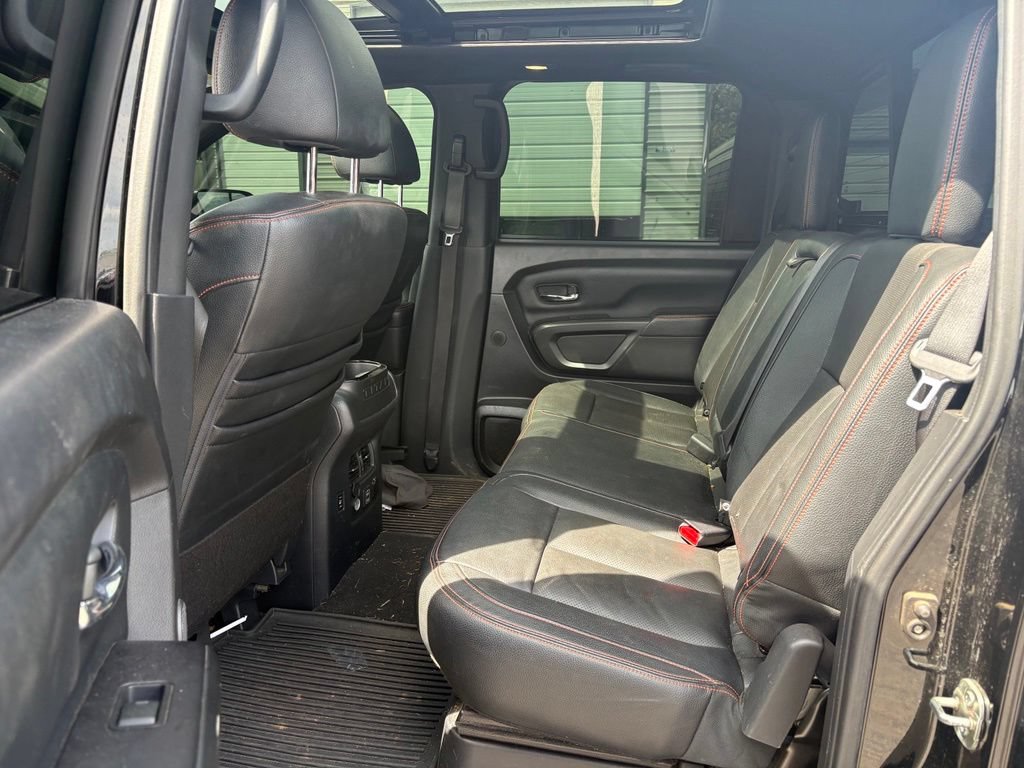 Used 2020 Nissan Titan PRO-4X w/ Pro-4x Convenience Package AWD/4WD image 13
