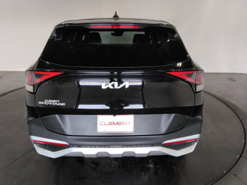 Used 2025 Kia Sportage EX image 7