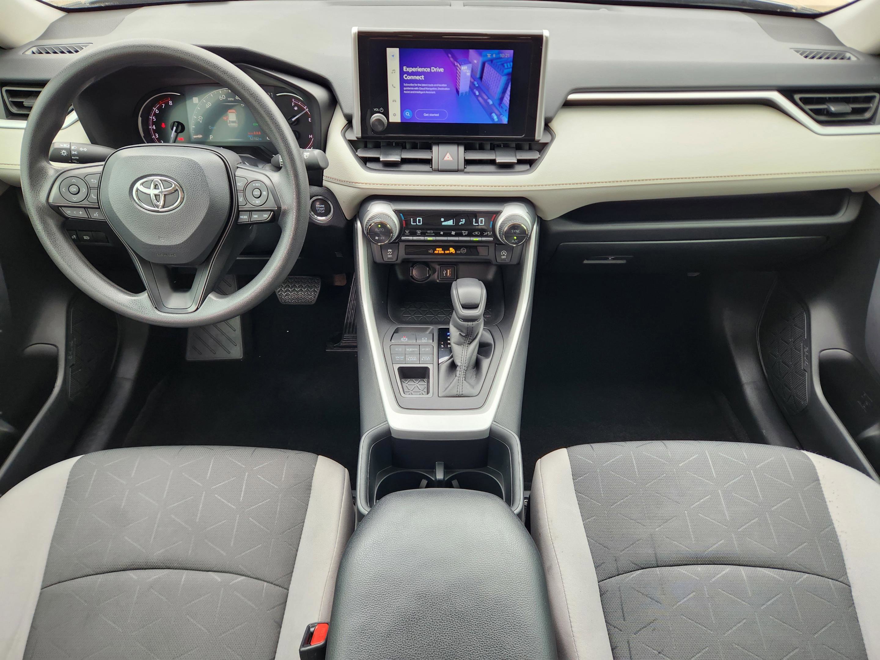 Used 2024 Toyota RAV4 XLE image 19