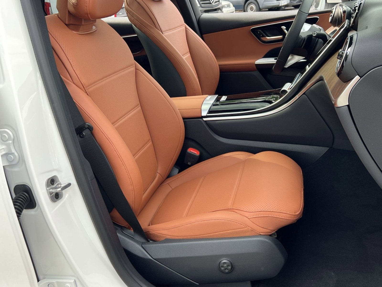 New 2026 Mercedes-Benz GLC 300 4MATIC image 33