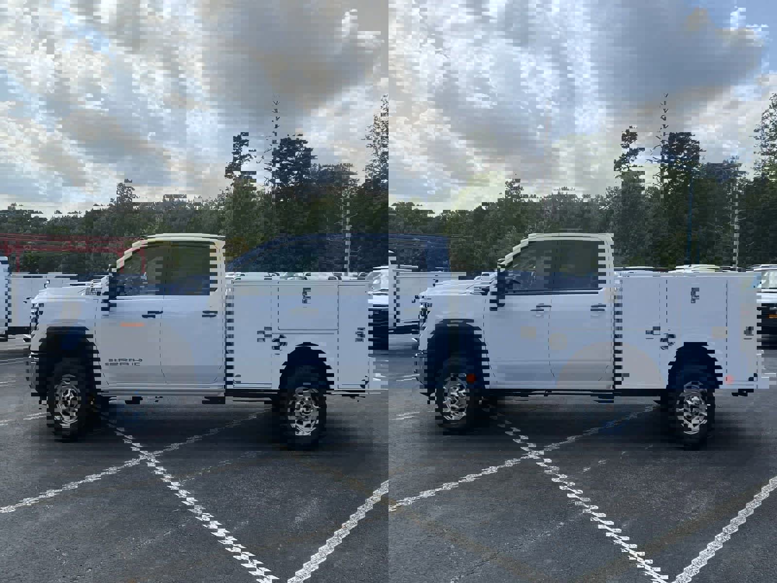 New 2024 GMC Sierra 2500 Pro w/ Convenience Package image 16