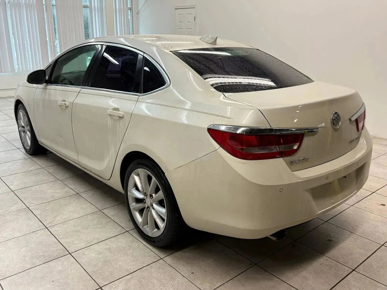 Used 2015 Buick Verano Convenience FWD image 9