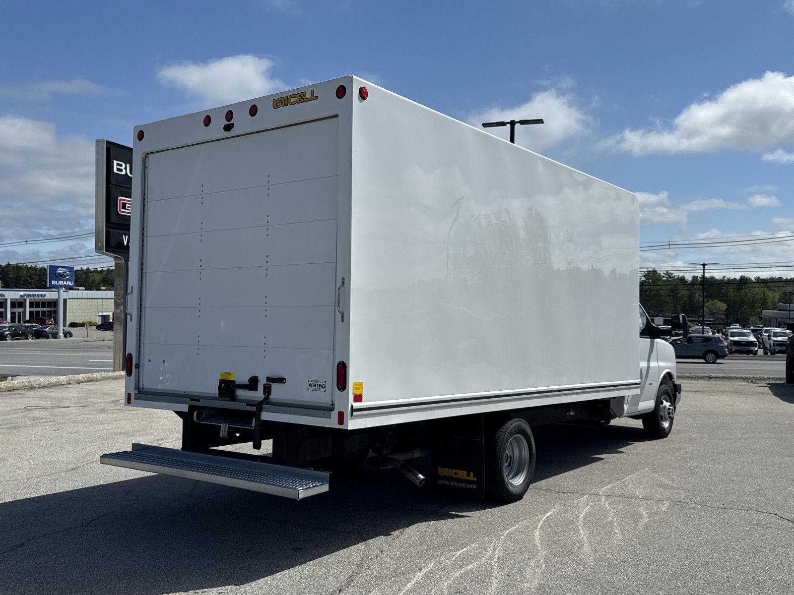 New 2025 GMC Savana 3500 w/ Power Convenience Package image 8