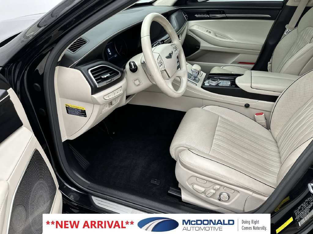 Used 2022 Genesis G90 5.0 Ultimate AWD/4WD image 10