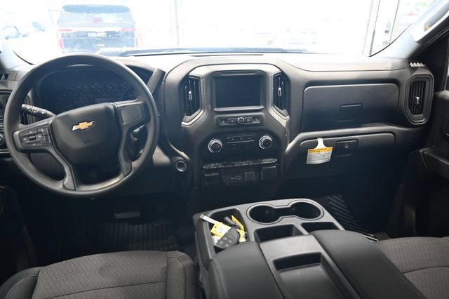 New 2026 Chevrolet Silverado 2500 Custom w/ Custom Value Package AWD/4WD image 13
