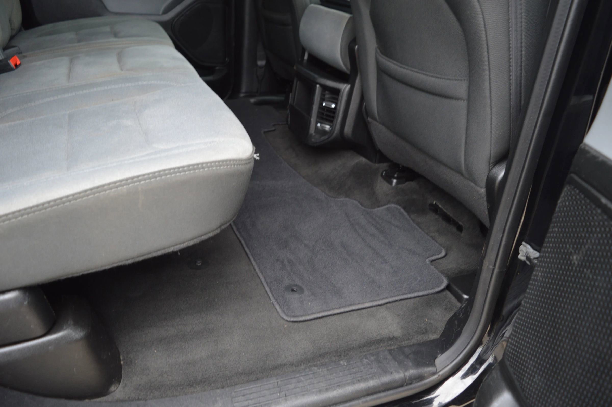 Used 2022 RAM 1500 Big Horn AWD/4WD image 25
