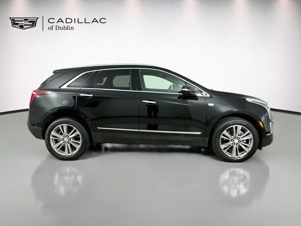 New 2026 Cadillac XT5 Premium Luxury w/ LPO, Floor Liner Package AWD/4WD image 4