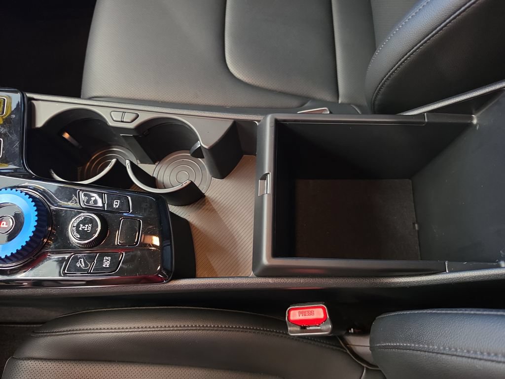 Certified 2025 Kia Sportage EX AWD/4WD image 35