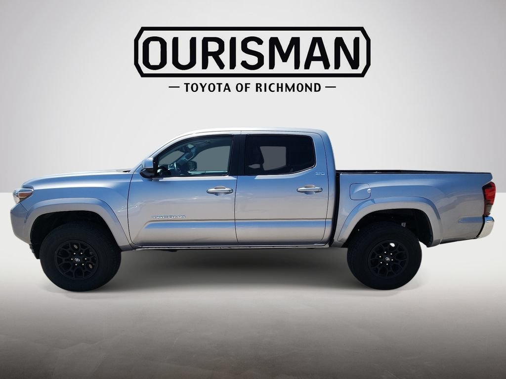 Certified 2019 Toyota Tacoma SR5 AWD/4WD image 5